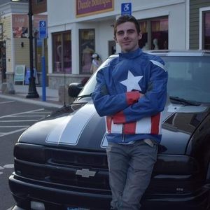 Meet your Posher, Joe